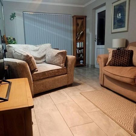 Ferienwohnung Lotus House Needingworth Exterior foto
