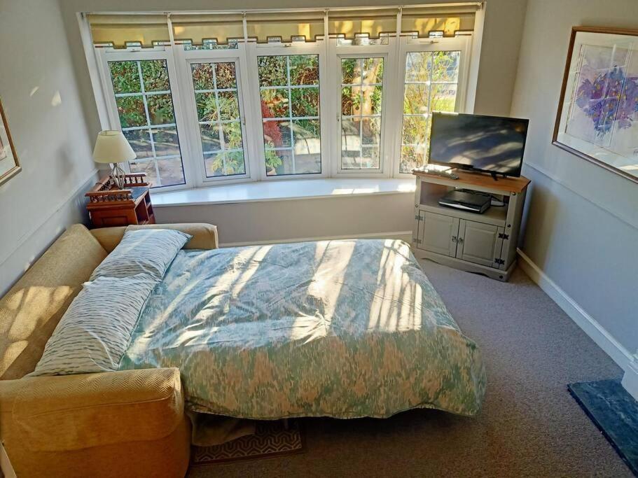 Ferienwohnung Lotus House Needingworth Exterior foto
